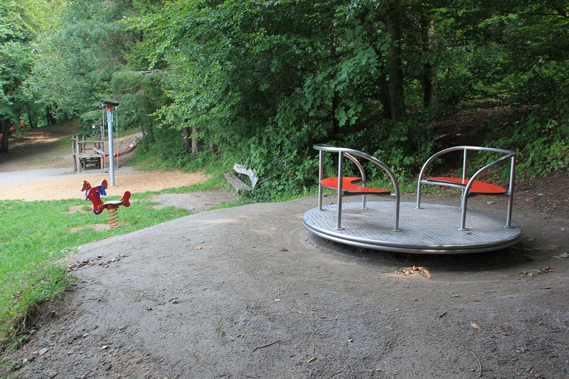 Spielplatz Tannenbühl – Bild 1