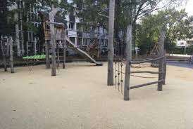 Place de jeux Parc Malagnou – Bild 4