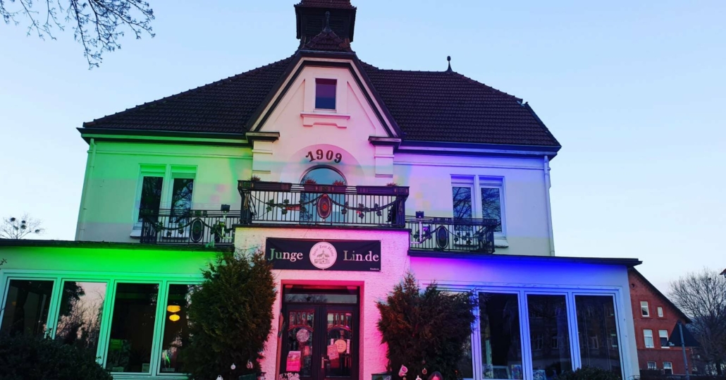 Junge Linde - freie Zeit Hütte – Bild 2