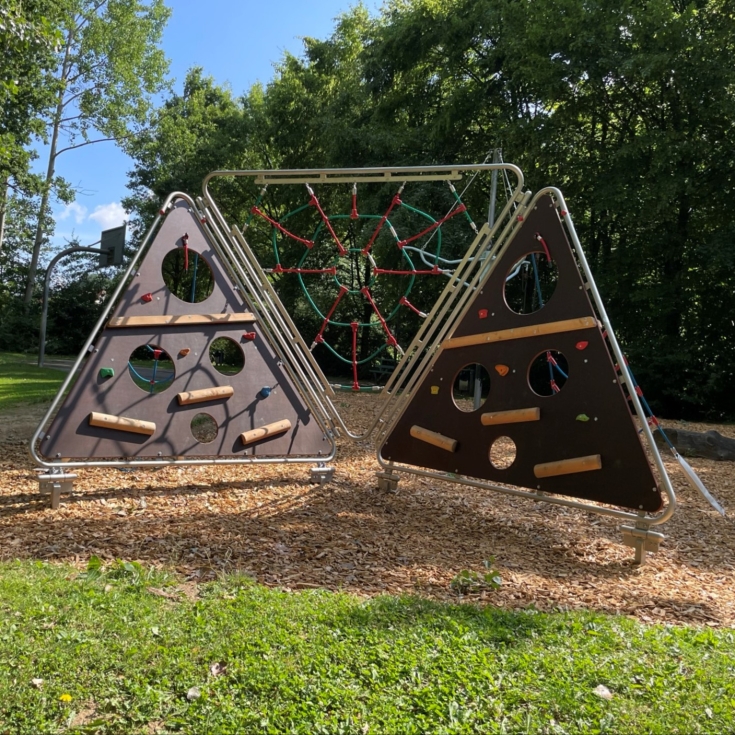 Spiel- und Bolzplatz Butterbach – Bild 1