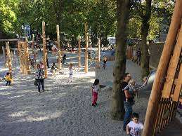 Place de jeux – Bild 2