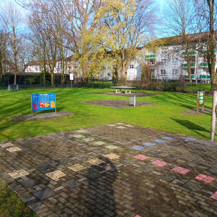 Kösliner Straße Spielplatz – Bild 4