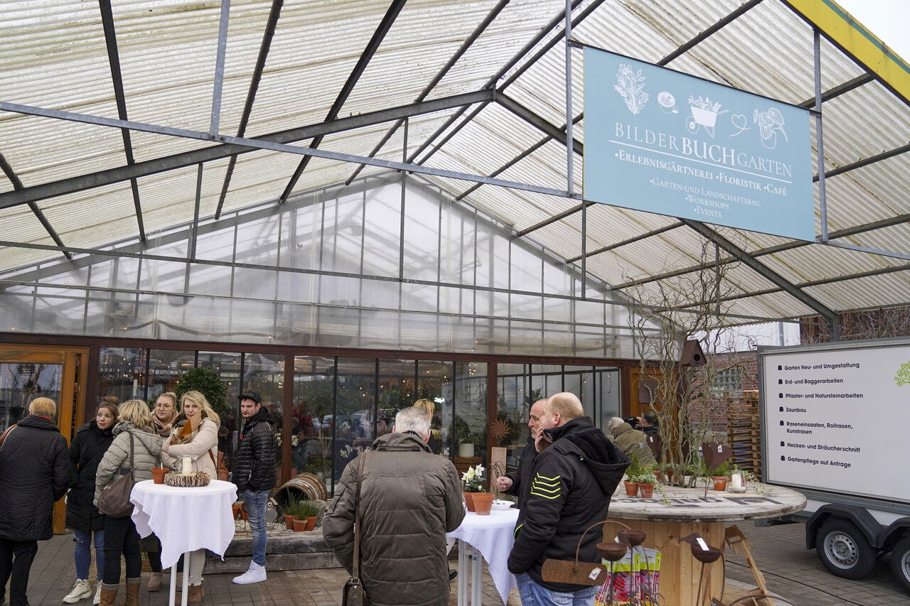 BilderBUCHgarten Niederaula Gärtnerei Floristik Café Garten-und Landschaftsbau Landschaftsgärtner – Bild 3