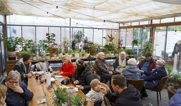 BilderBUCHgarten Niederaula Gärtnerei Floristik Café Garten-und Landschaftsbau Landschaftsgärtner – Bild 5