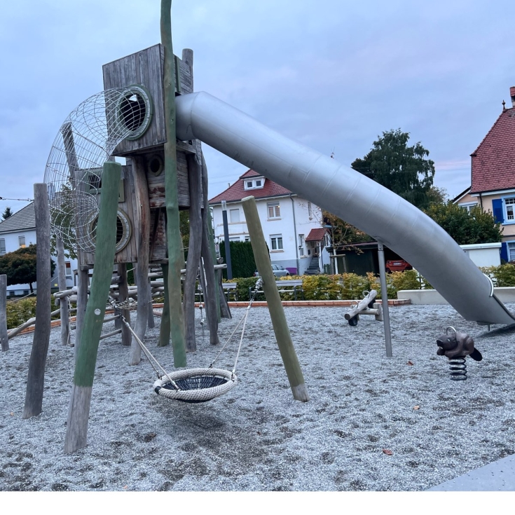 Spiel- und Bolzplatz Föhrenstraße – Bild 2