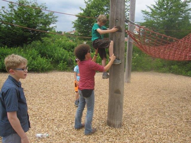 Spielplatz An der Schule – Bild 1