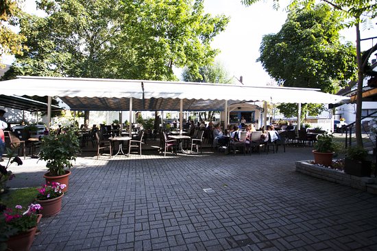 Biergarten – Bild 1