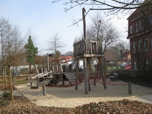 Spielplatz Ilmenauufer – Bild 2