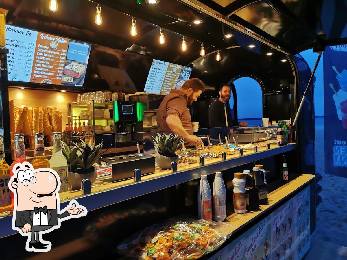 Softeis Profi am Strand – Bild 2