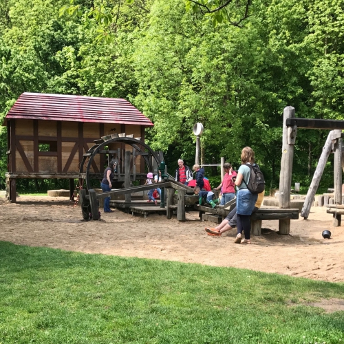 Spielplatz Alte Dombach – Bild 1