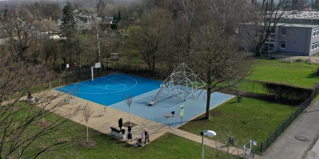 Spielplatz Auf dem Kelm – Bild 1