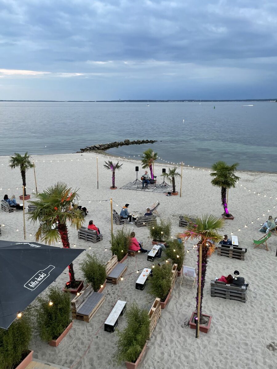 Strandkiste Bar & Lounge – Bild 1
