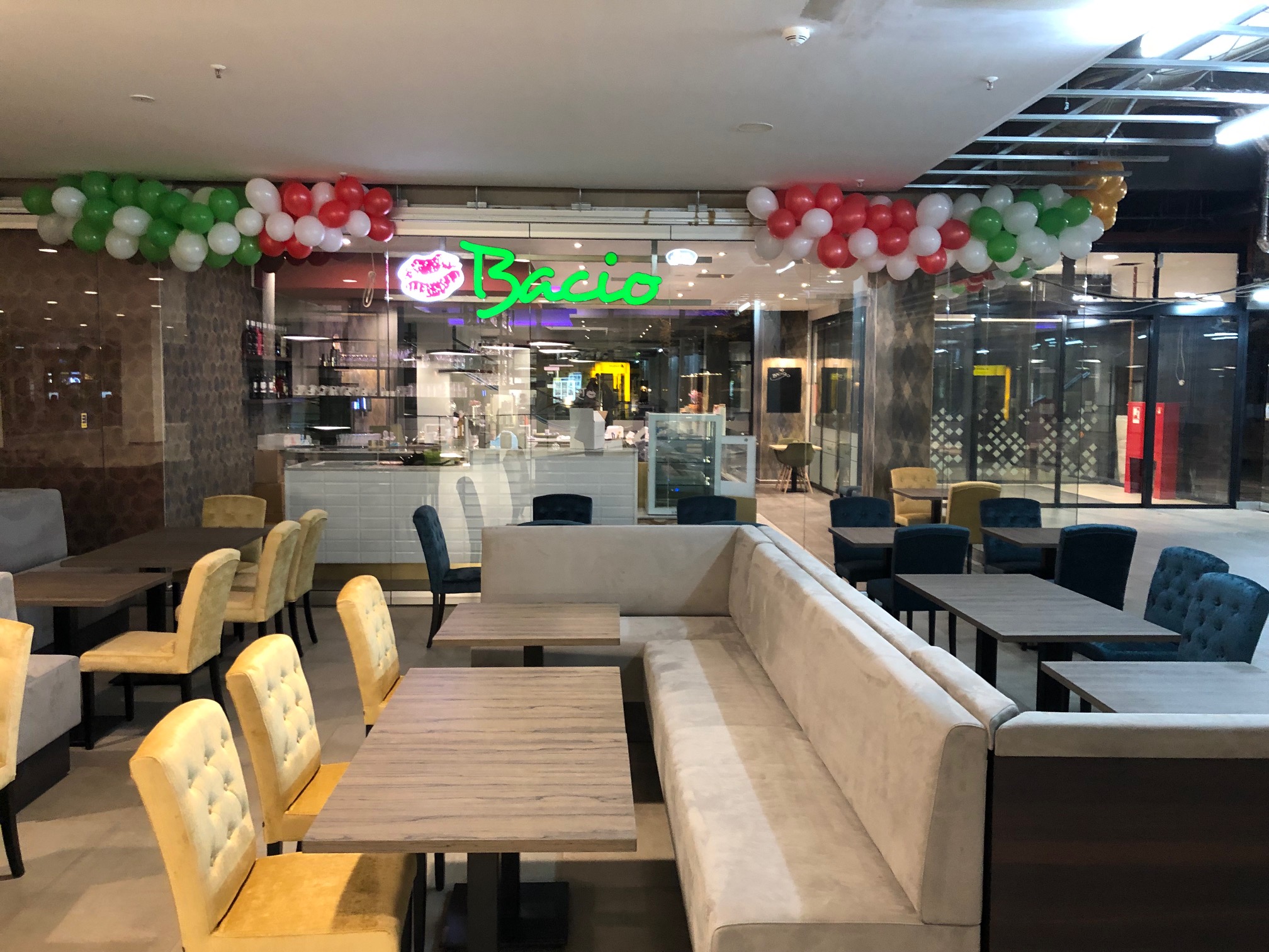 Bacio Eiscafé & Pizzeria – Bild 1