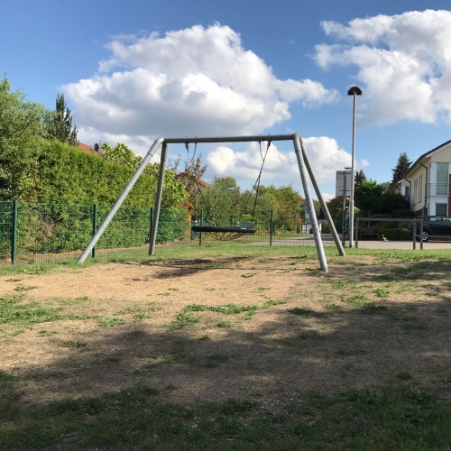 Spielplatz Haus-Heyden-Straße – Bild 1