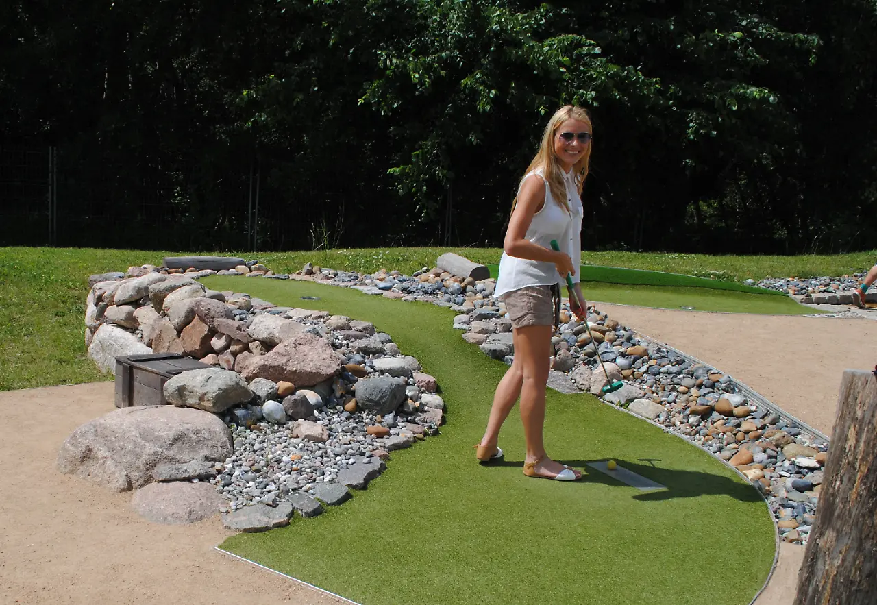 Minigolf "Golfball" Zinnowitz – Bild 4
