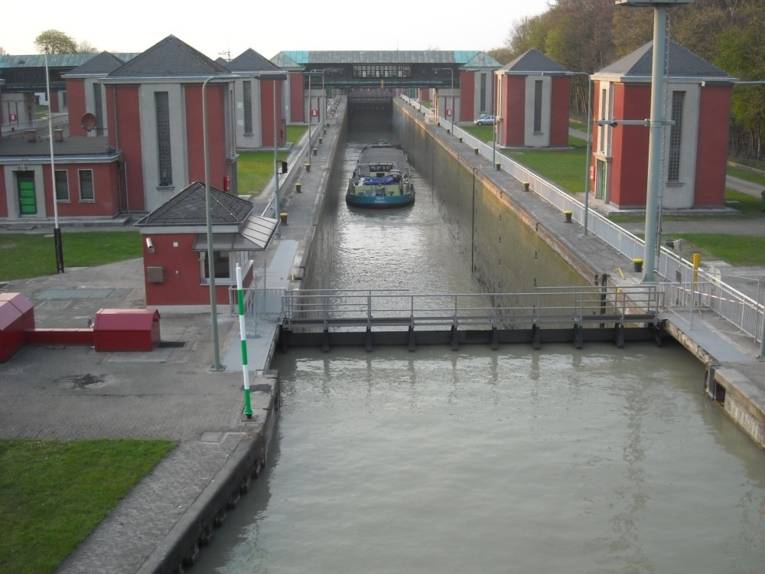 Wasserlauf Misburg – Bild 2