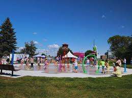 Manzo Park and Splash Pad – Bild 1