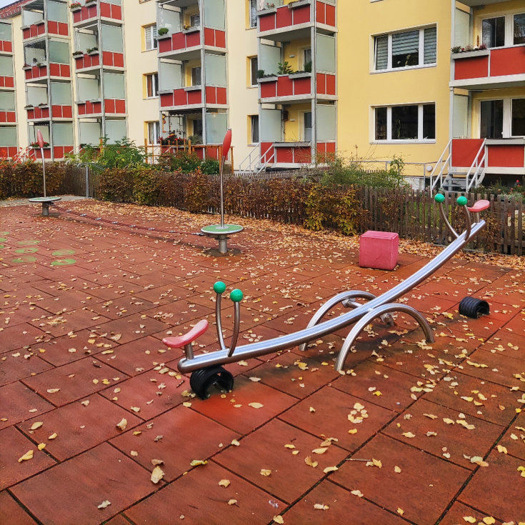 Spielplatz – Bild 3