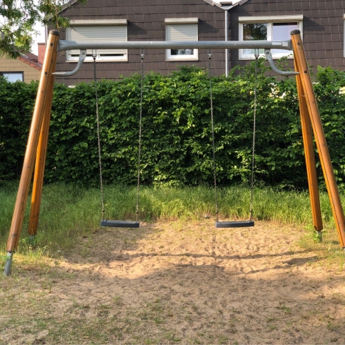 Kinderspielplatz – Bild 2