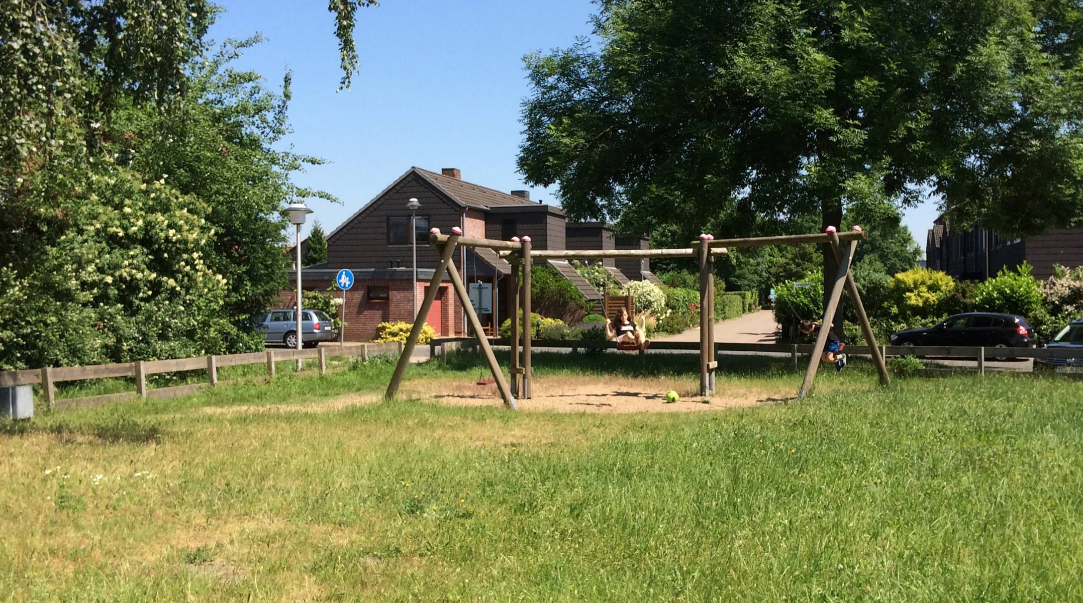 Kinderspielplatz – Bild 5