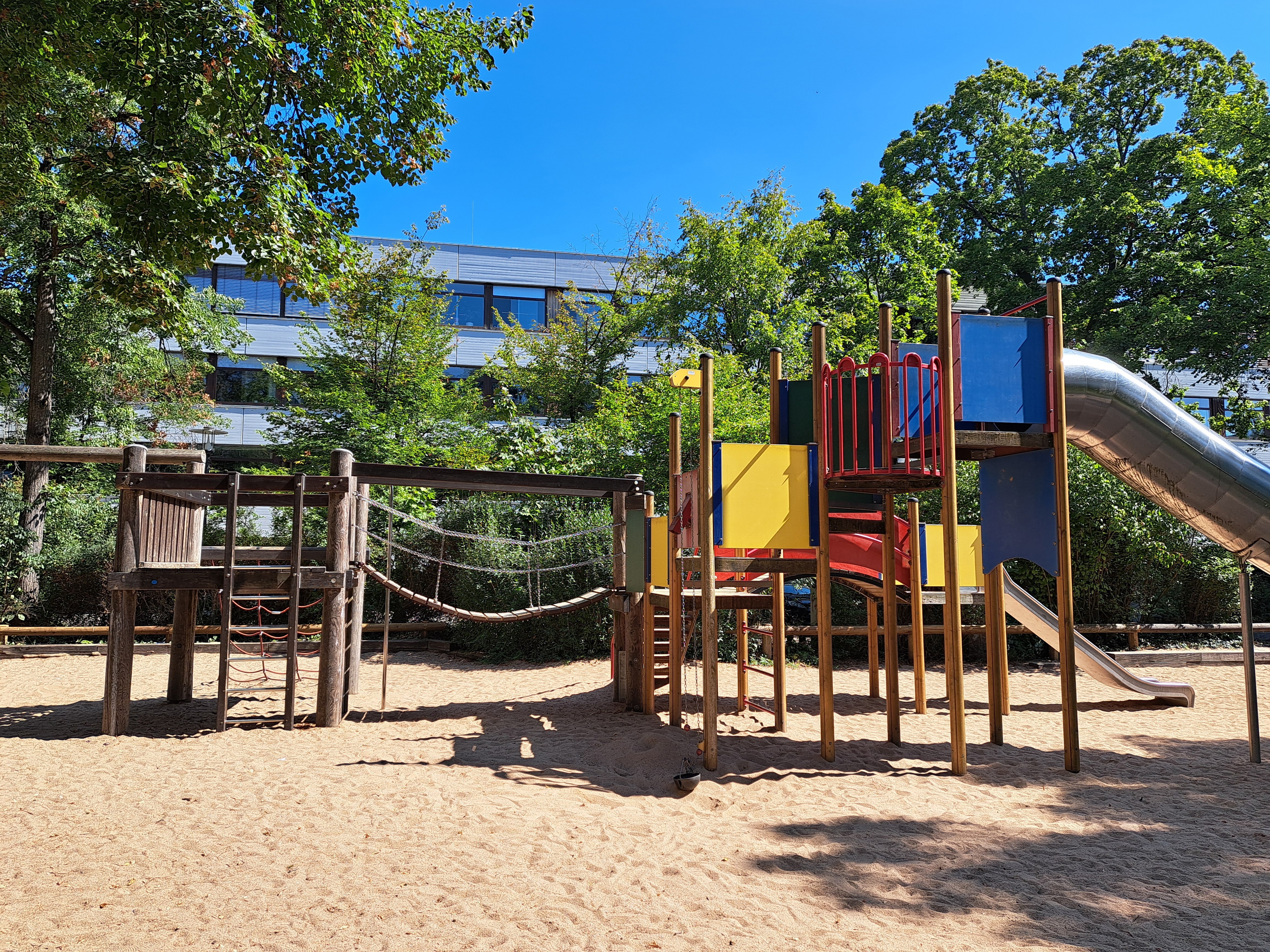 Spielplatz Bohlenplatz – Bild 1