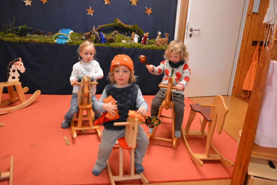 Spielgruppe Rumpelstilzchen Gbr – Bild 4