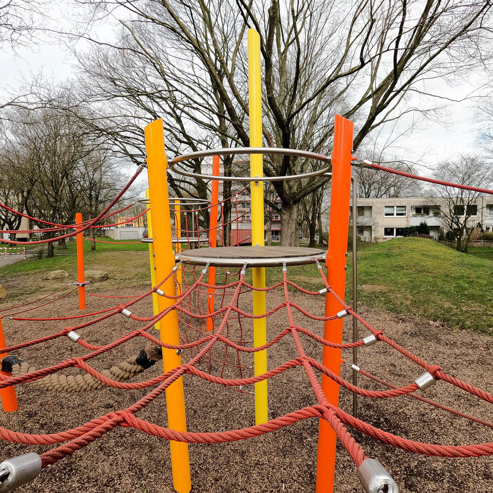 Spielplatz Nehrunger Weg – Bild 6