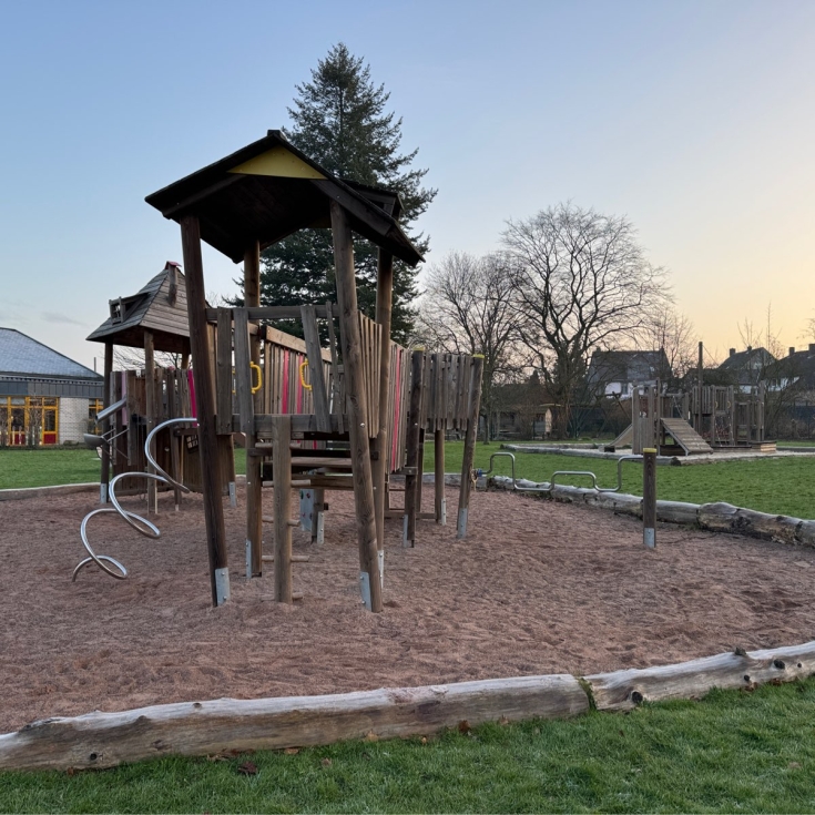 Generationen-Spielplatz Boffzen – Bild 1