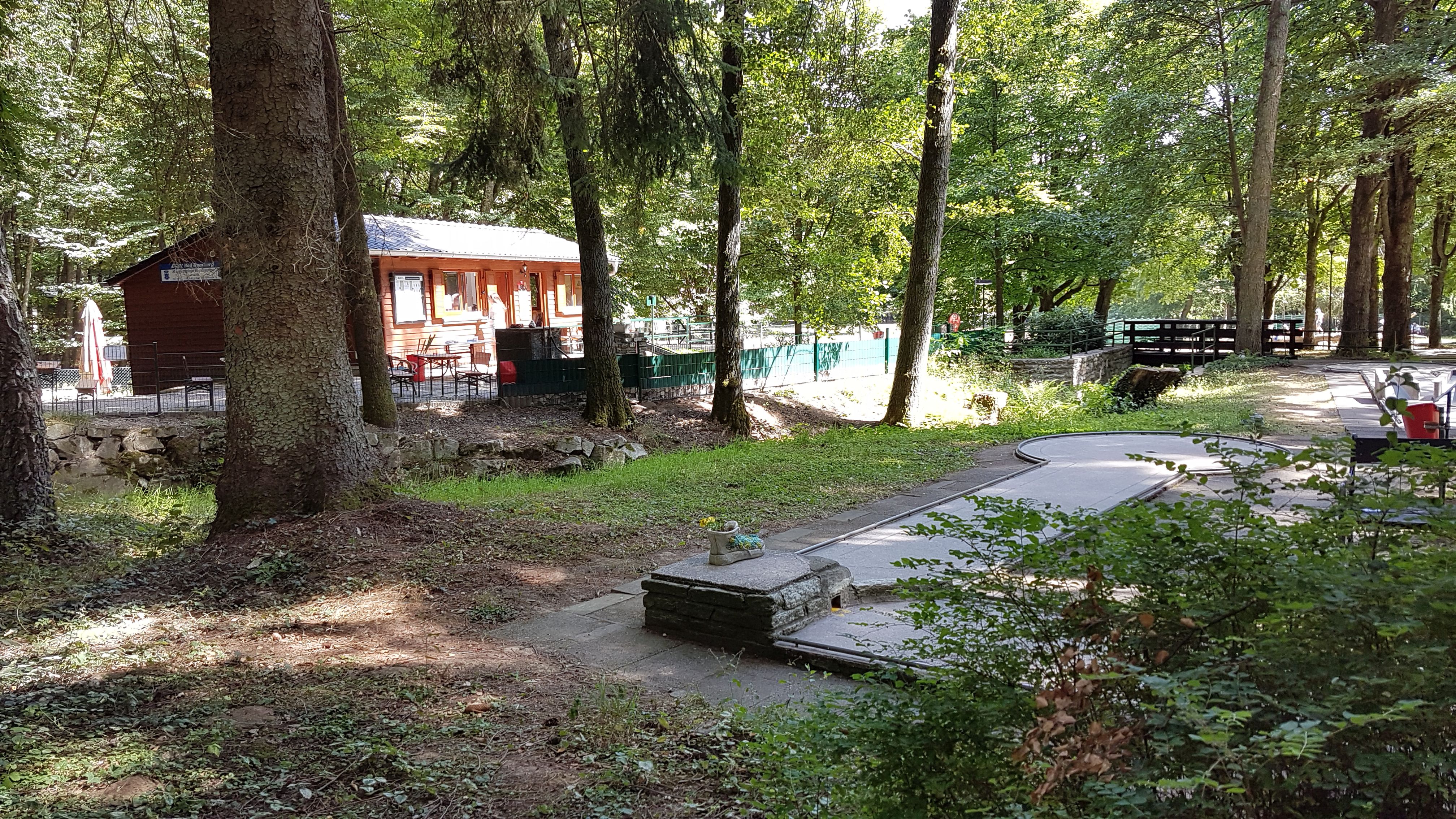 Minigolf-Anlage Hirschgarten – Bild 2