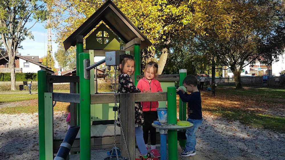 Spielplatz – Bild 5