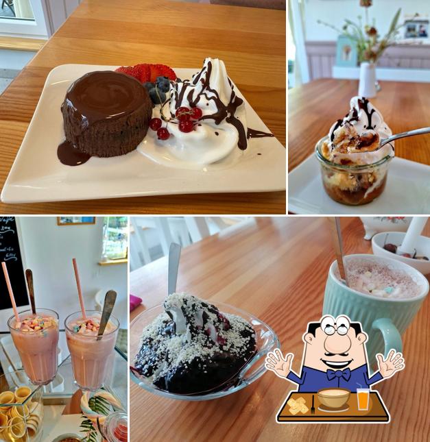 Cafe NaschBar hand- & herzgemacht Eis, hausgemachter Kuchen, Kaffee, Waffeln biker & bicycle friendly – Bild 3