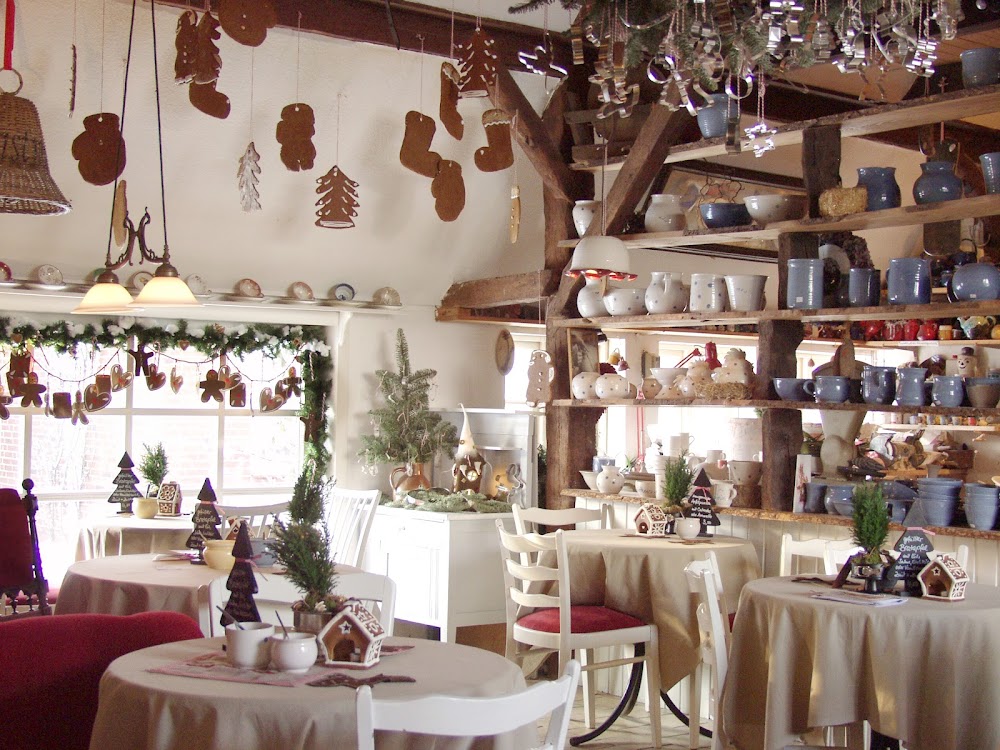 Cafe NaschBar hand- & herzgemacht Eis, hausgemachter Kuchen, Kaffee, Waffeln biker & bicycle friendly – Bild 5