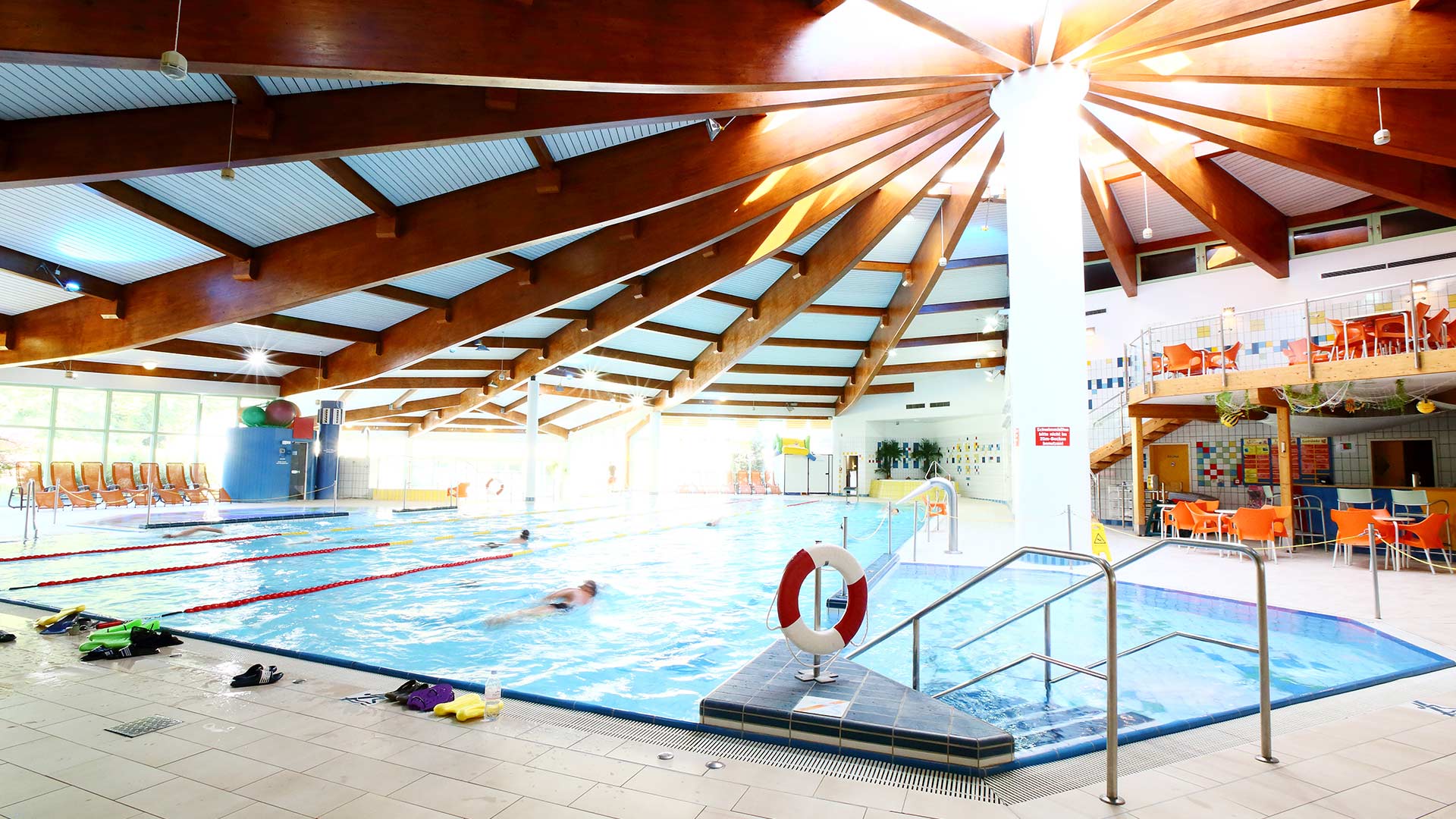 Freizeit- & Familienbad LIMBOmar - Städtische Bäder Limbach-Oberfrohna – Bild 3