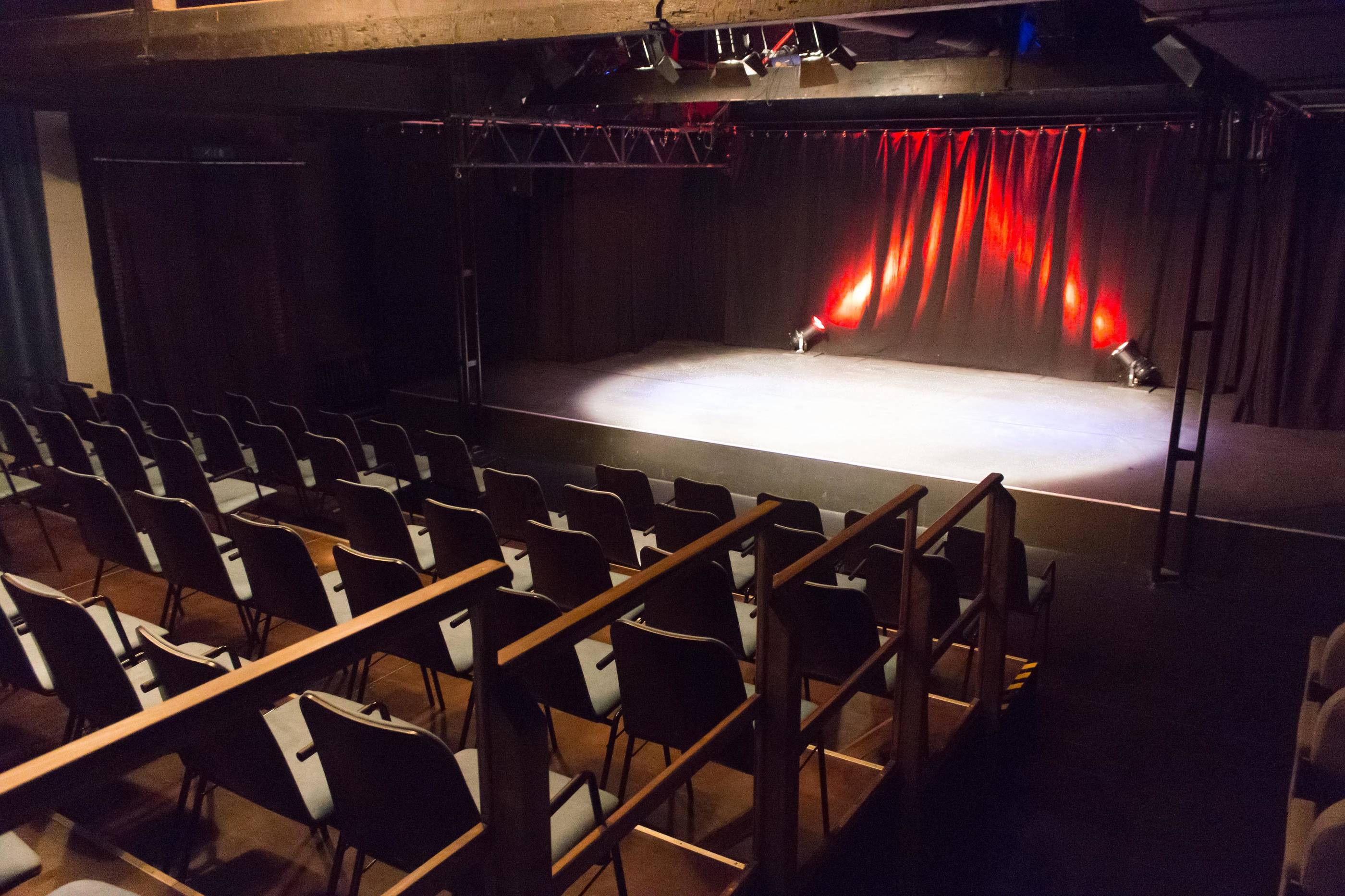 Kleine Bühne – Bild 3