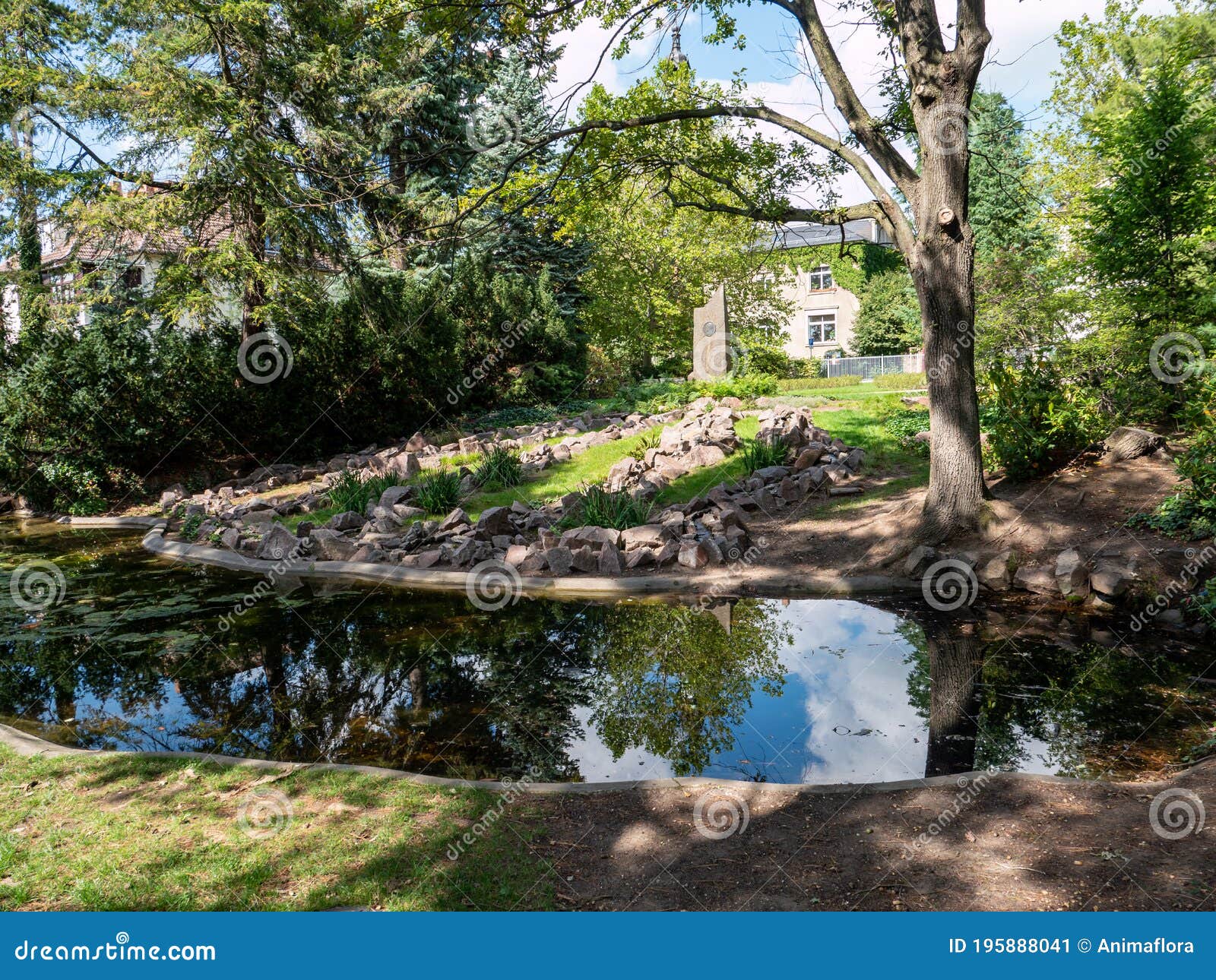 Karl-May-Hain – Bild 2