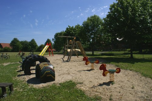 Spielplatz Radegast – Bild 2