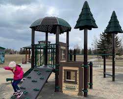 Ermineskin Playground – Bild 3