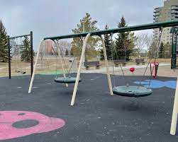 Ermineskin Playground – Bild 4