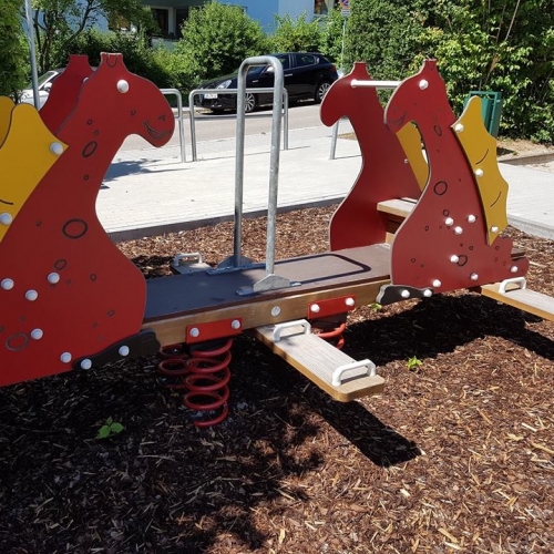 Spielplatz – Bild 3