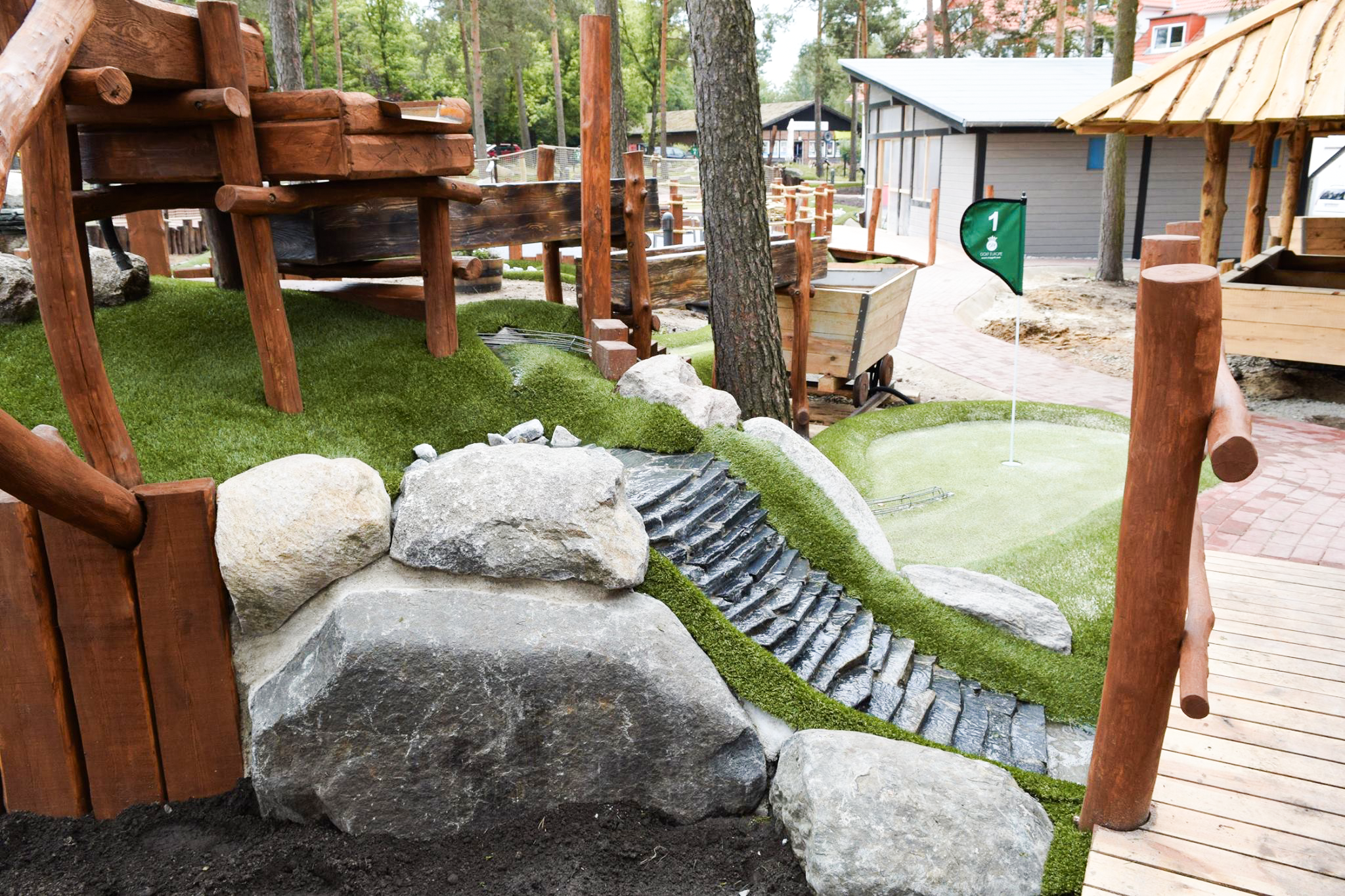 Adventure Golf GmbH & Co. KG – Bild 2