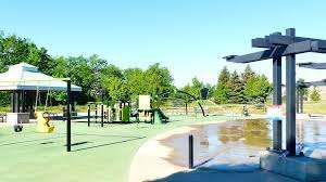 Victoria Square Playground/Splash-pad – Bild 1