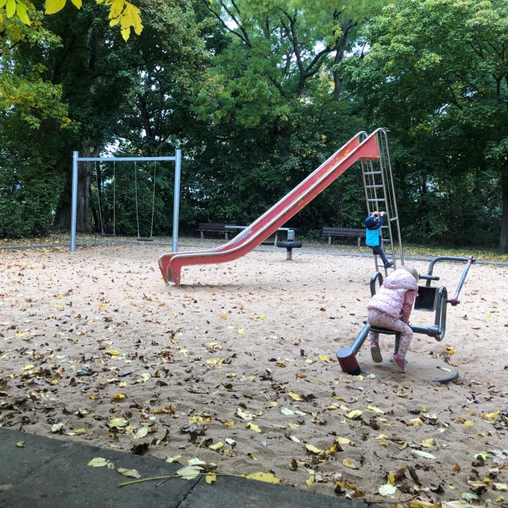 Spielplatz – Bild 2