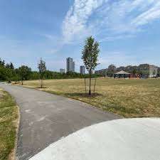 Warden View Park – Bild 1