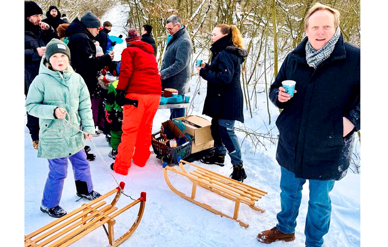 Rodelberg mit drei Rutschen – Bild 6