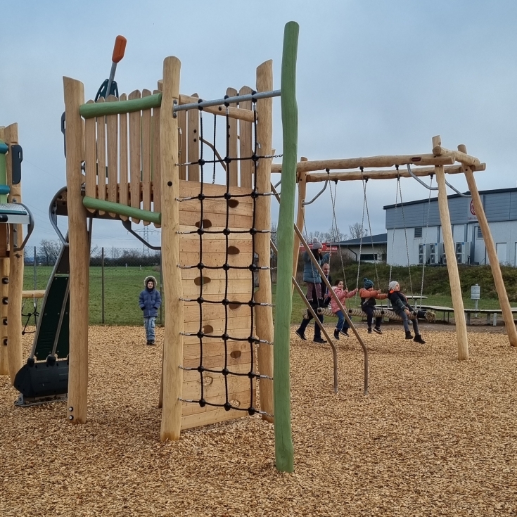 Spielplatz Gewerbepark Odendorf – Bild 2