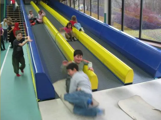 Wunderkiste Spiel u. Spaßpark, Indoor - Outdoor - Spielpark – Bild 2