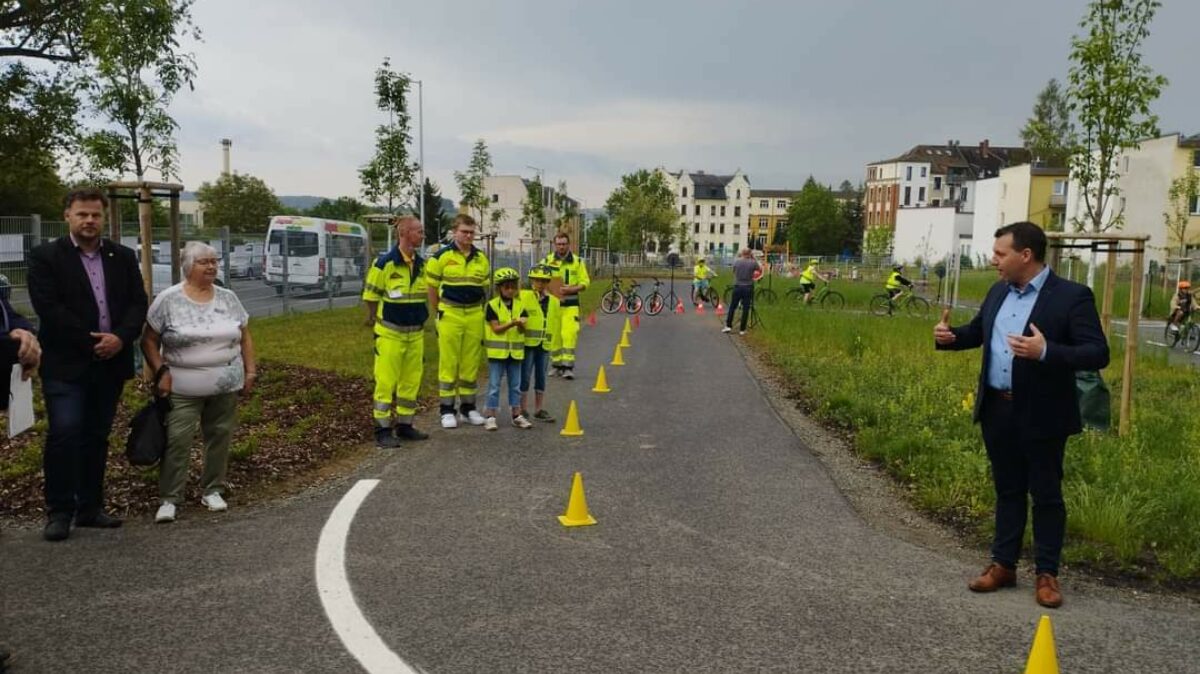 Verkehrsübungsplatz mit Freizeitanlage – Bild 2