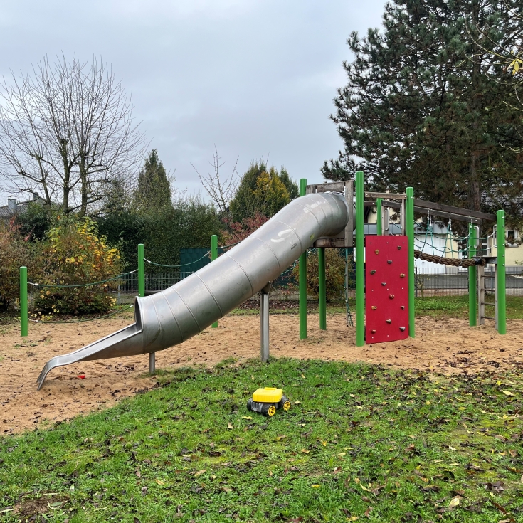 Spieplatz Am Römerpfad – Bild 1