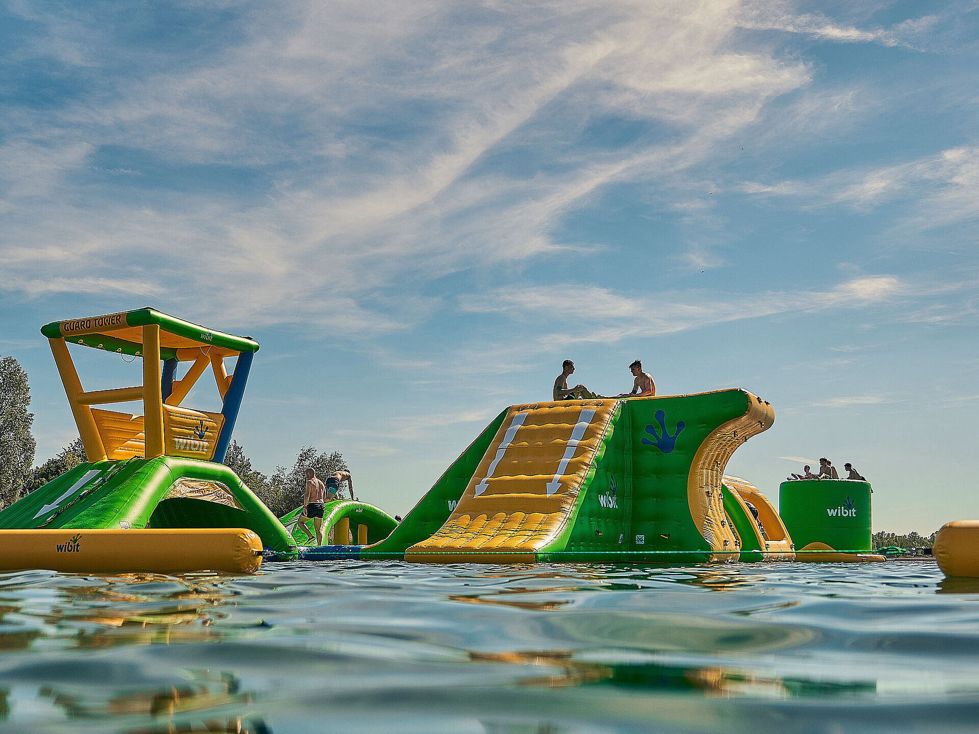 Wasser-Fun-Park – Bild 4