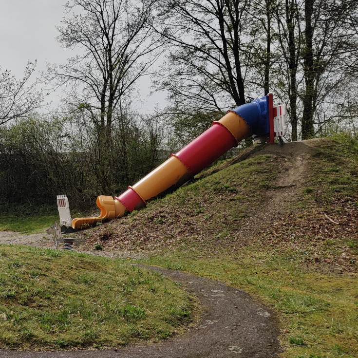 Spielplatz – Bild 2